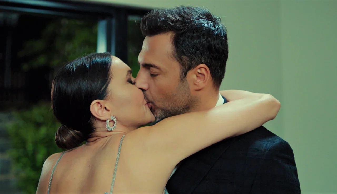 Ender y Kaya en &#39;Pecado original&#39;