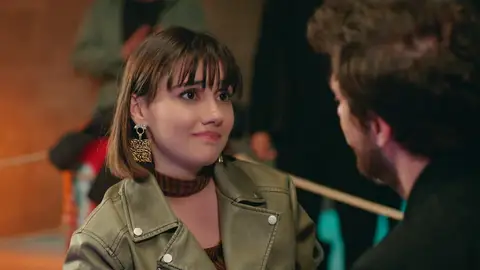 ¿Un amor a punto de consolidarse? Ata y Zeynep comparten un momento mágico en el ring ¿Un amor a punto de consolidarse? Ata y Zeynep comparten un momento mágico en el ring