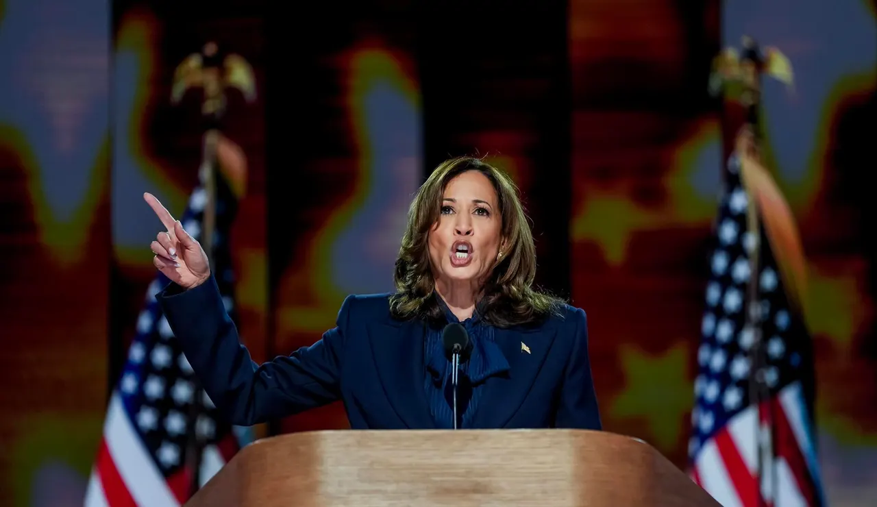 La candidata presidencial demócrata Kamala Harris