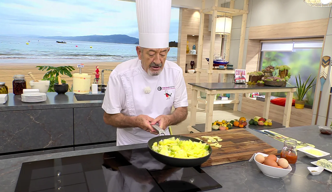 ¿Cómo freír las patatas para la tortilla?