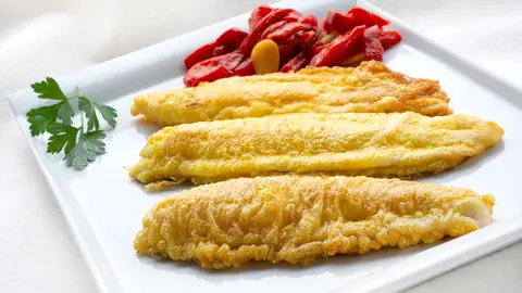 Filetes de gallo con pimientos, de Arguiñano: fácil, barato y rico Filetes de gallo con pimientos, de Arguiñano: fácil, barato y rico