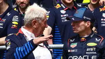Helmut Marko y Max Verstappen en el GP de Arabia 2024