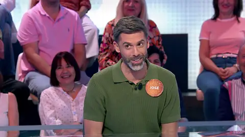 Insólito pique entre Roberto Leal y José Yélamo por la ropa: “Tú sí que me has mangado alguna vez” Insólito pique entre Roberto Leal y José Yélamo por la ropa: “Tú sí que me has mangado alguna vez”