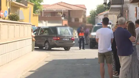 Investigan un posible arma con la que pudo ser asesinado Mateo mientras Mocejón le da su último adiós Investigan un posible arma con la que pudo ser asesinado Mateo mientras Mocejón le da su último adiós