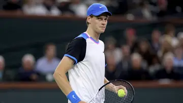 Jannik Sinner durante Indian Wells 2024, torneo en el que dio positivo