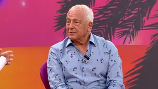 Juan Suárez conoce los secretos de Ibiza, la isla mágica de los famosos: &quot;Buscaban aguas cristalinas y libertad&quot;