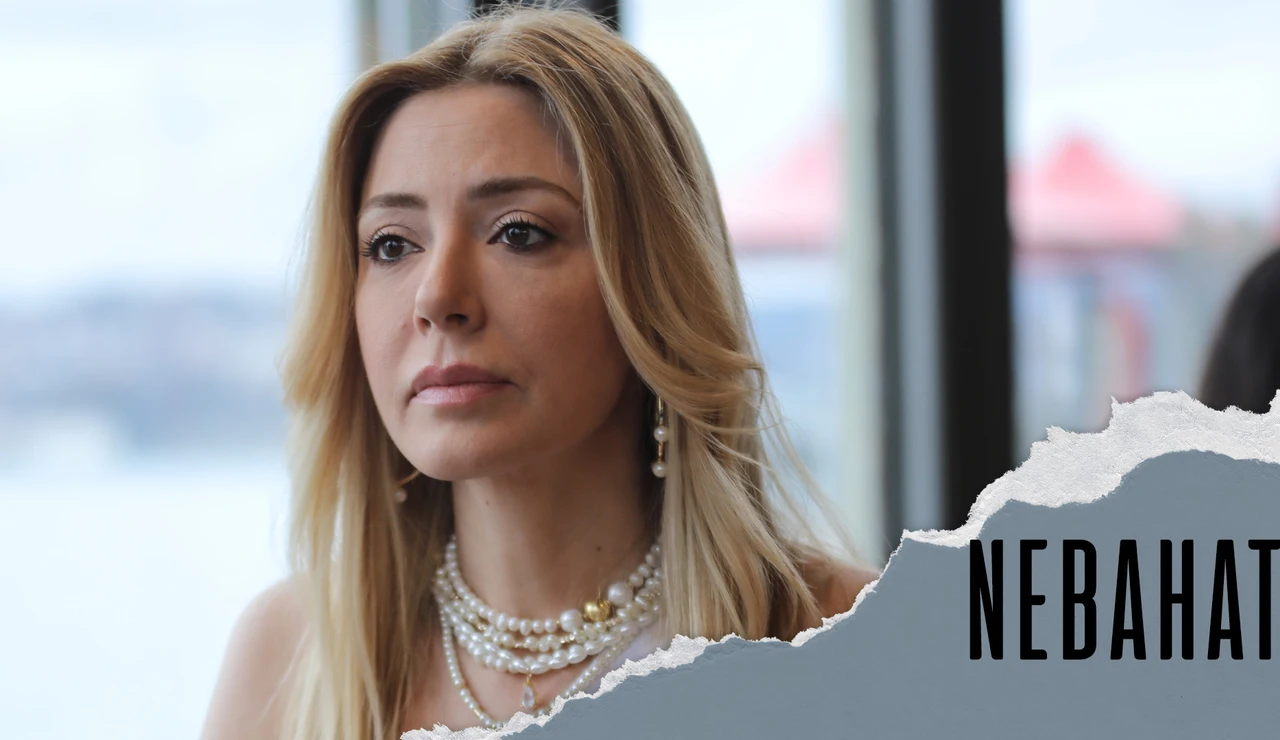 Simge Selçuk es Nebahat Atakul 