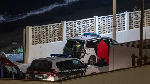 Vehículo de la Guardia Civil en el paso fronterizo de Ceuta